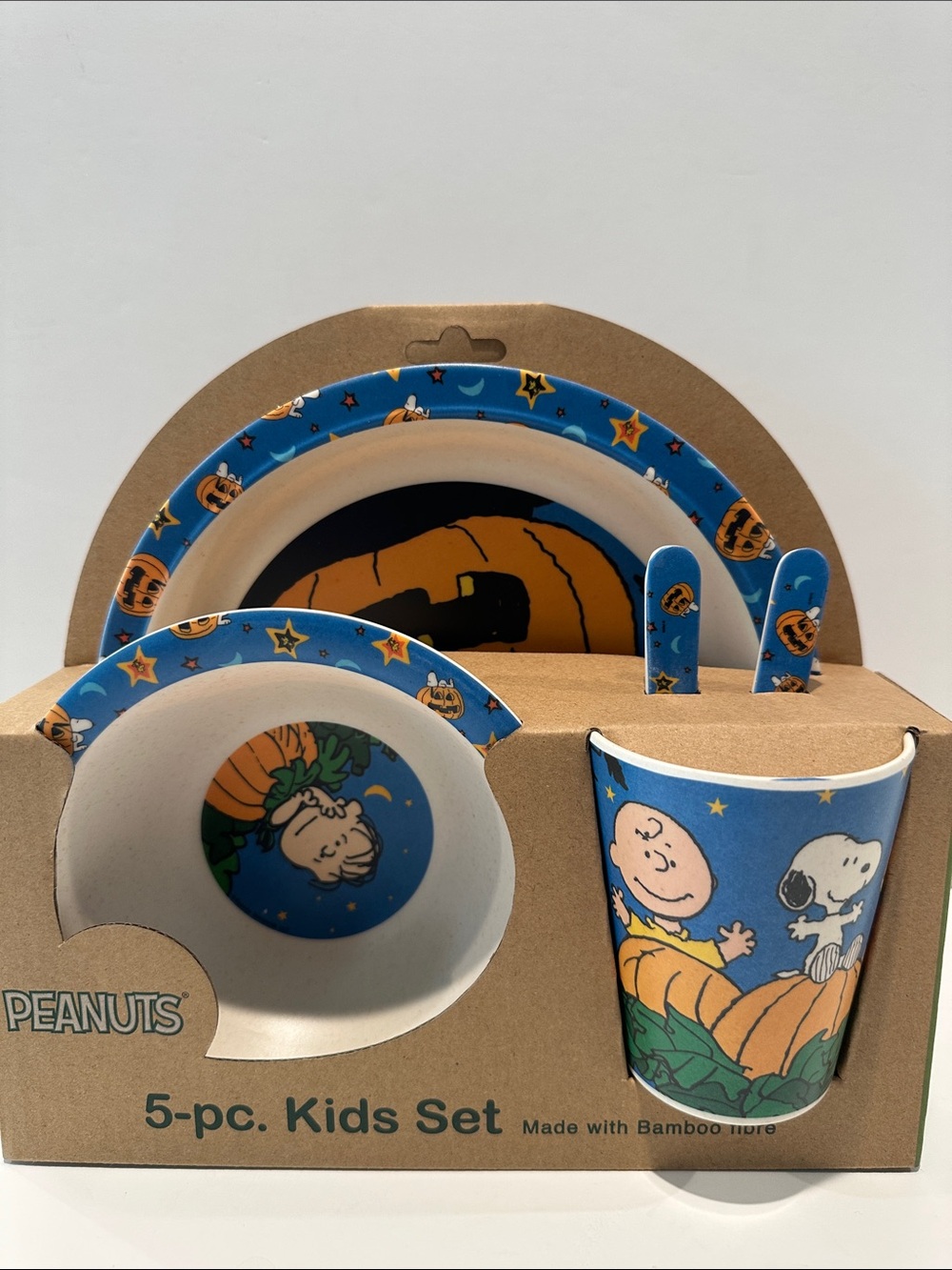 Peanuts 5 Piece Kids Set 100% Dishwasher Safe. Plate, Bowl, Glass, Spoon, Fork.